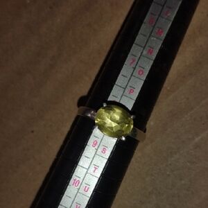 Elegant Sterling Silver Lemon Quartz 8.5